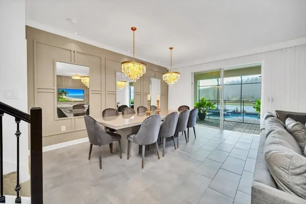 2900penolpe 9 Bedroom Home