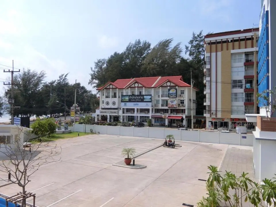 Grand Blue Condominium 509 Mea Phim Beach, Klaeng, Rayong, Thailand