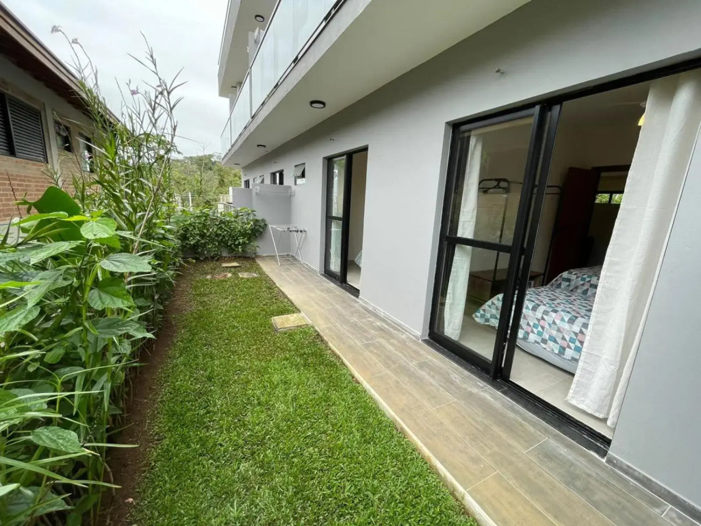 Residencial Vista do Pontal- Condomínio Samola - Ubatuba SP Apto 05
