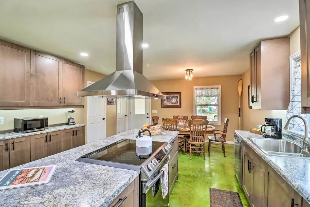 Brand New Cotter Home, Walk to Trout Fishing