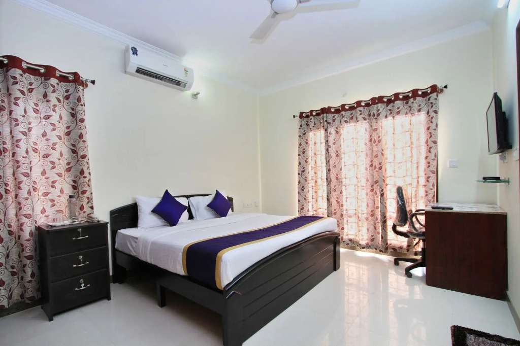 3 Square Inn by OYO Rooms