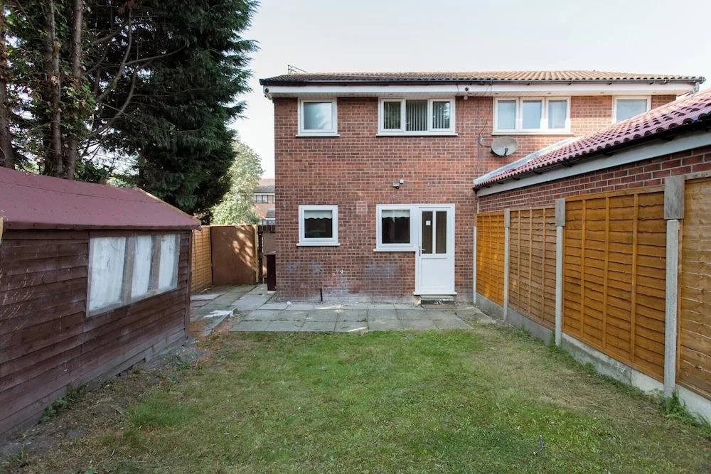 2 Bedroom Holiday Home Eith 3 Beds & Sofa Bed Near Manchester City Stadium