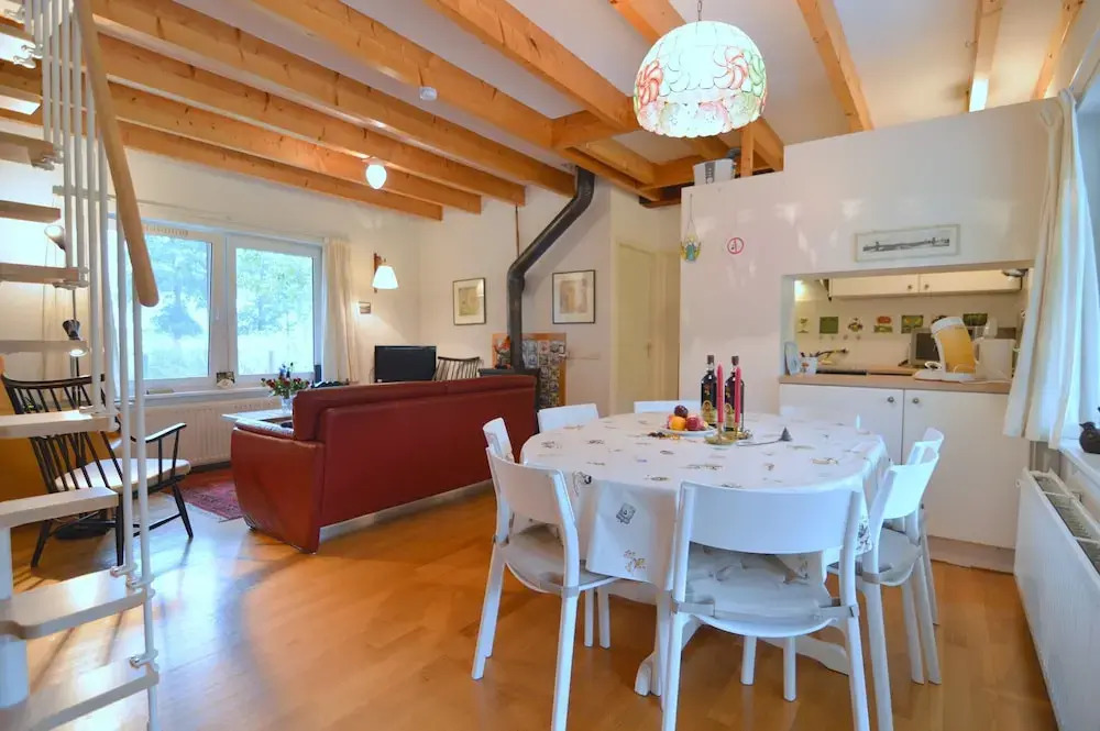 Family residence with large garden