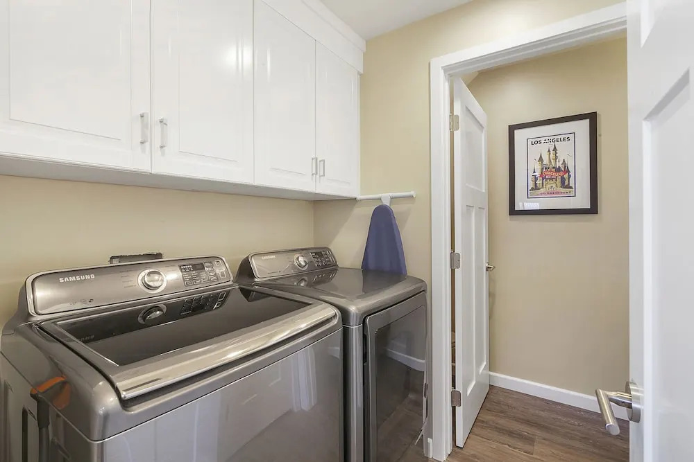 1381 South Walnut Condo Unit 2307 3 Bedrooms 2.5 Bathrooms Condo