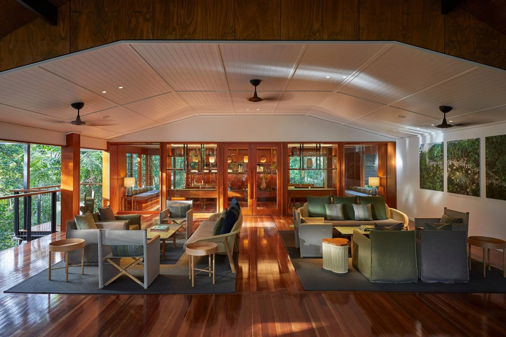 Silky Oaks Lodge
