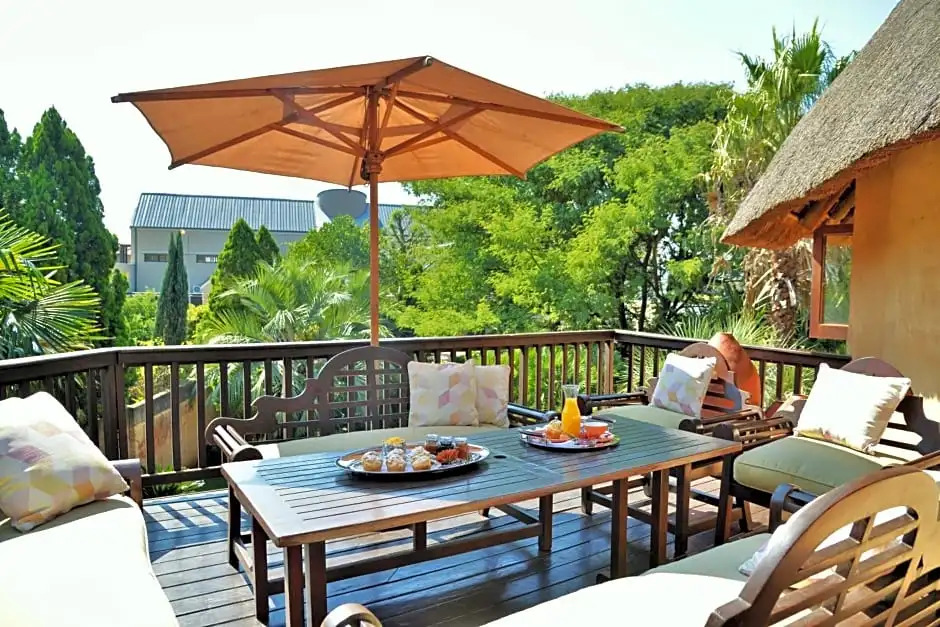 Wings and Water Guesthouse on 57 Nicklaus Street