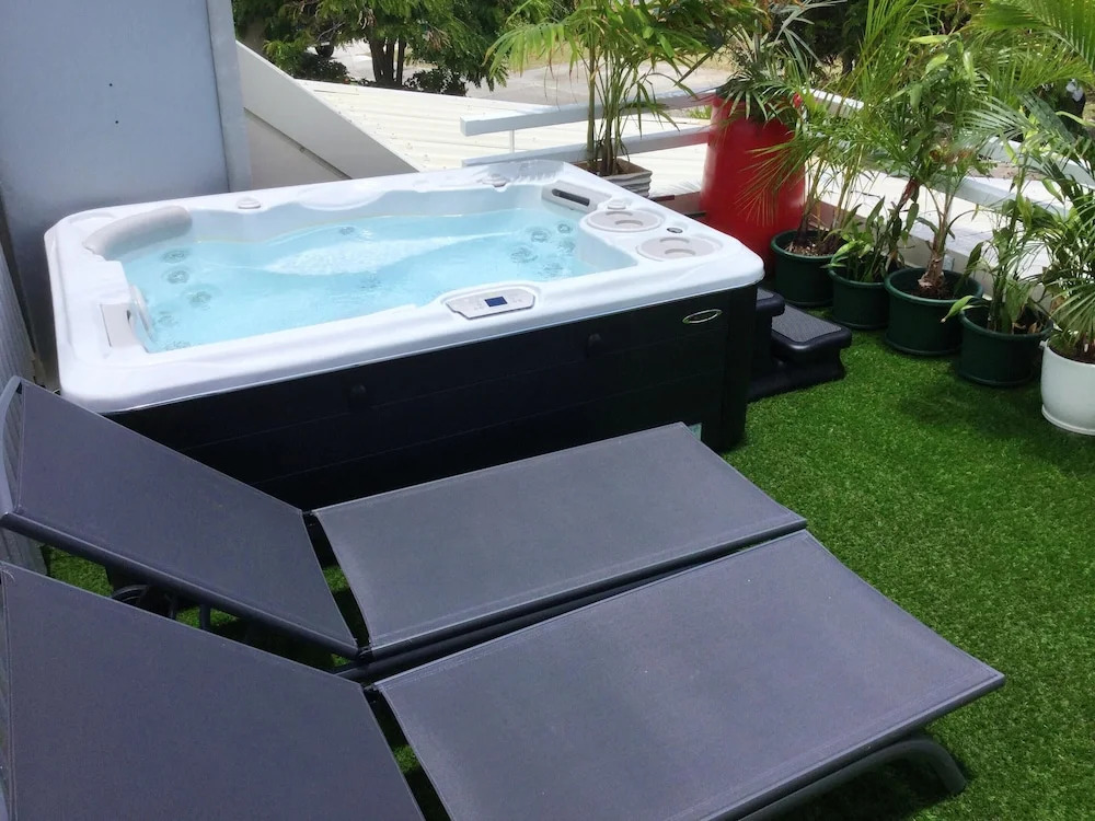 Studio in Sandy-ground, With Wonderful sea View, Shared Pool, Furnished Balcony