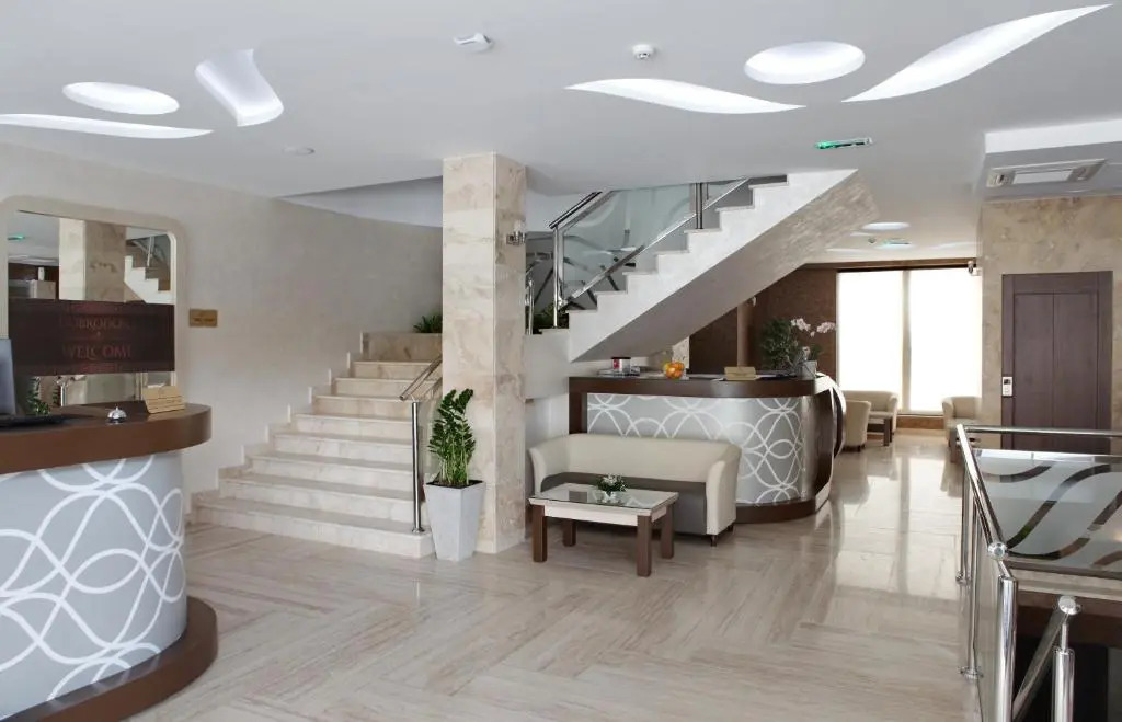 Garni Hotel Aveny