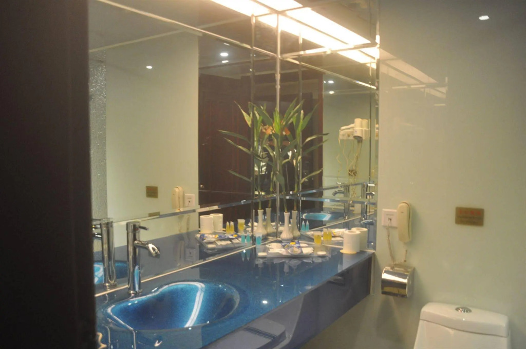 Galaxy Hotel