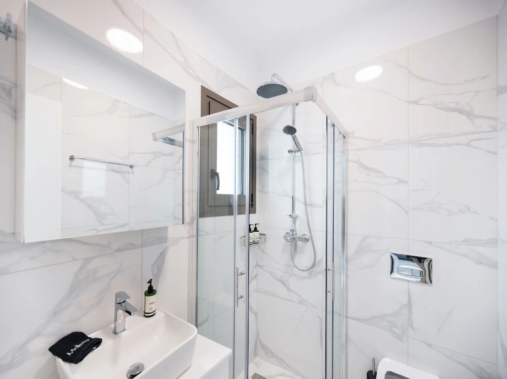 Urban Nest Collection Modern CityLiving