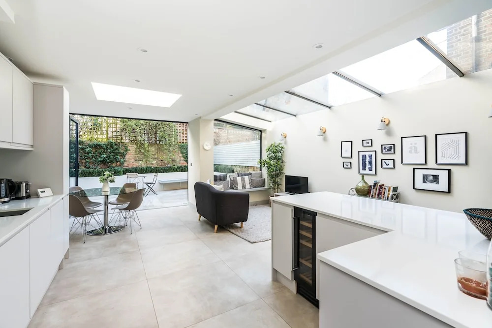 NEW Cosy & Sleek 2BD Flat In Vibrant West Kilburn