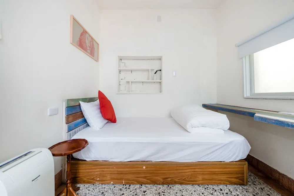 Tainan Weshare Hotel