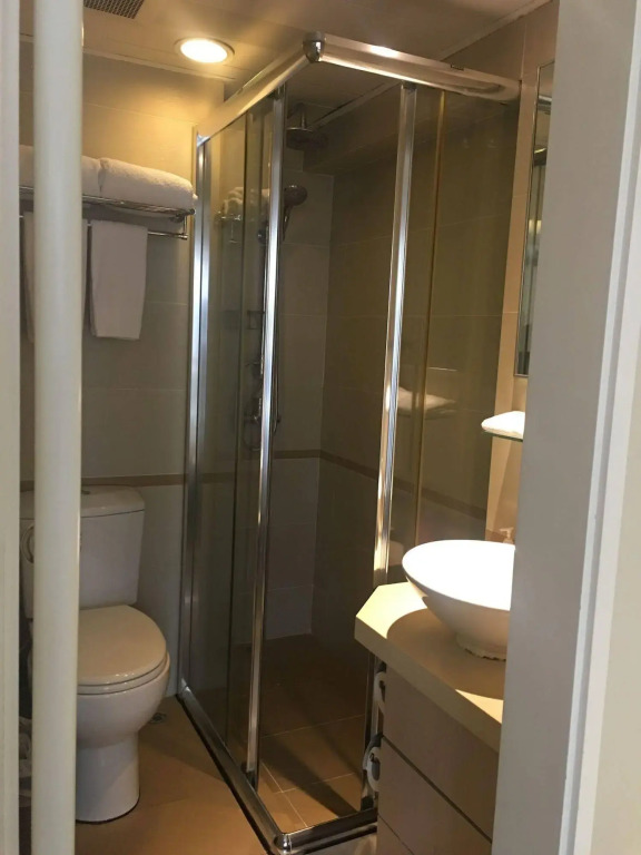 KIFI Boutique Hotel