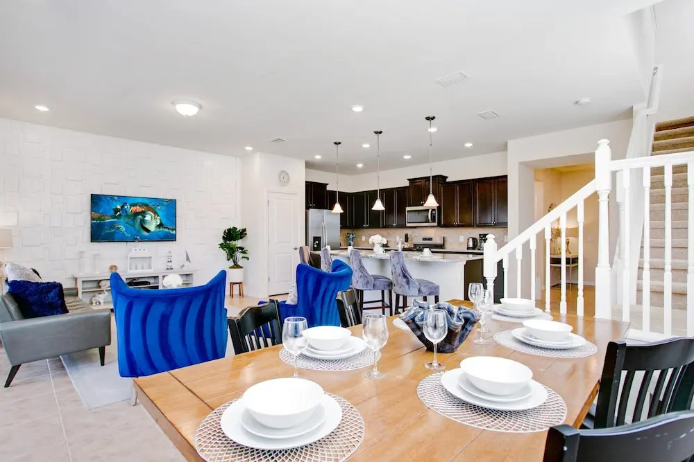 5 Bdrm 5 Bathrm Home at Solterra