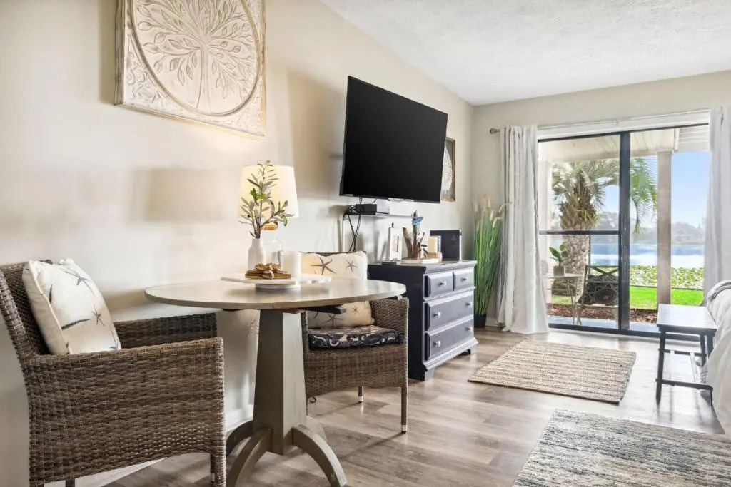Dlx Beach Studio, Panama City Beach Updated!