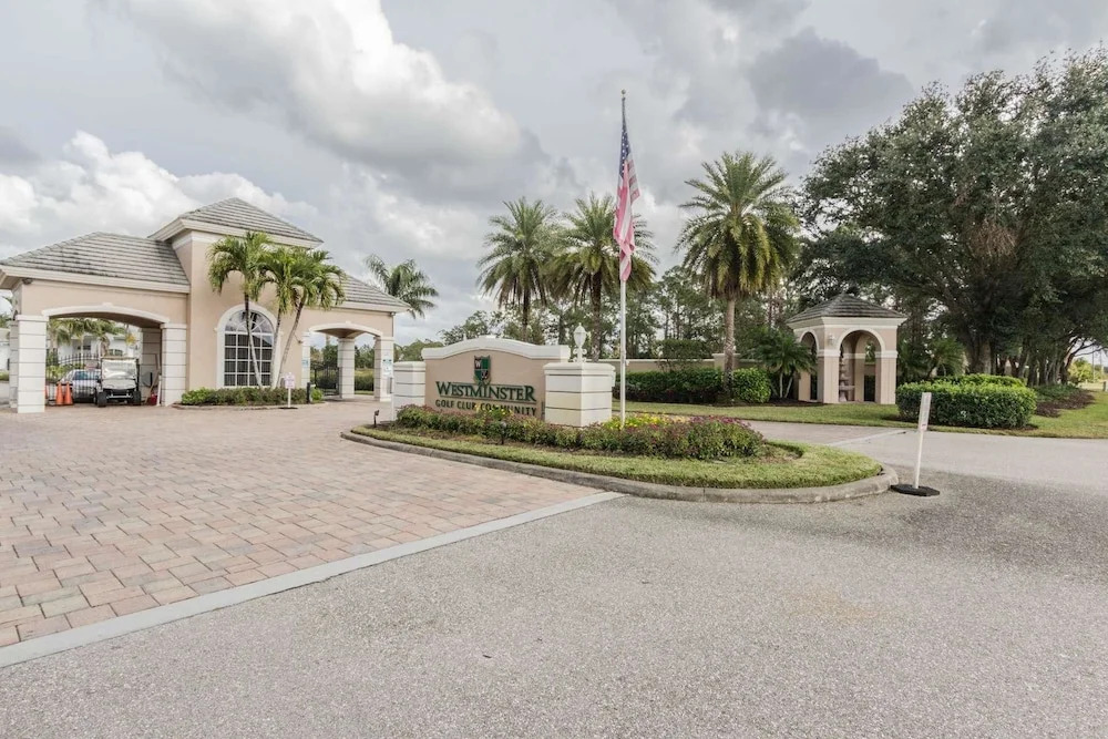 Westminster Golf Vacation Home