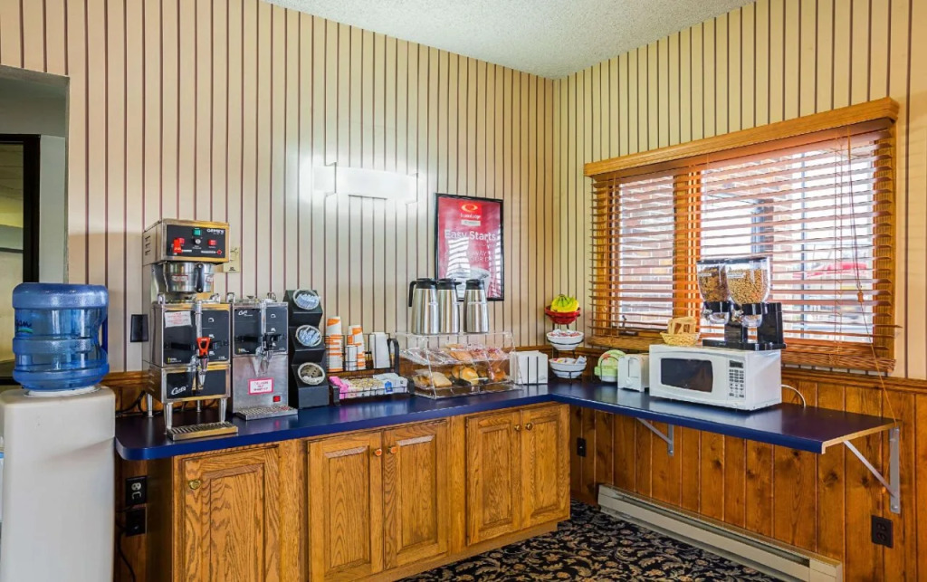 Econo Lodge Waupaca