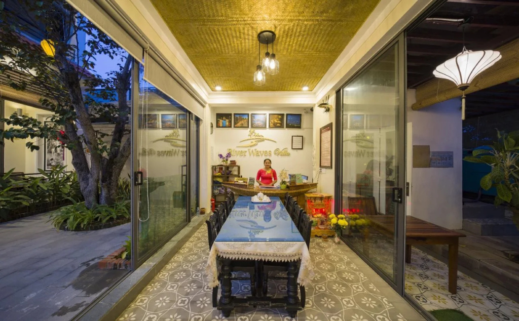 River Waves Villa