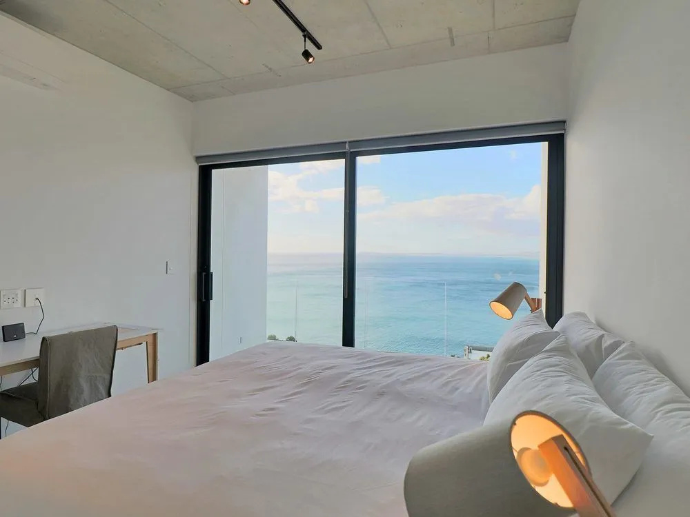 22 Protea - Luxury, Style and Elegance - Sleeps 12 in 6 En-suite Bedrooms