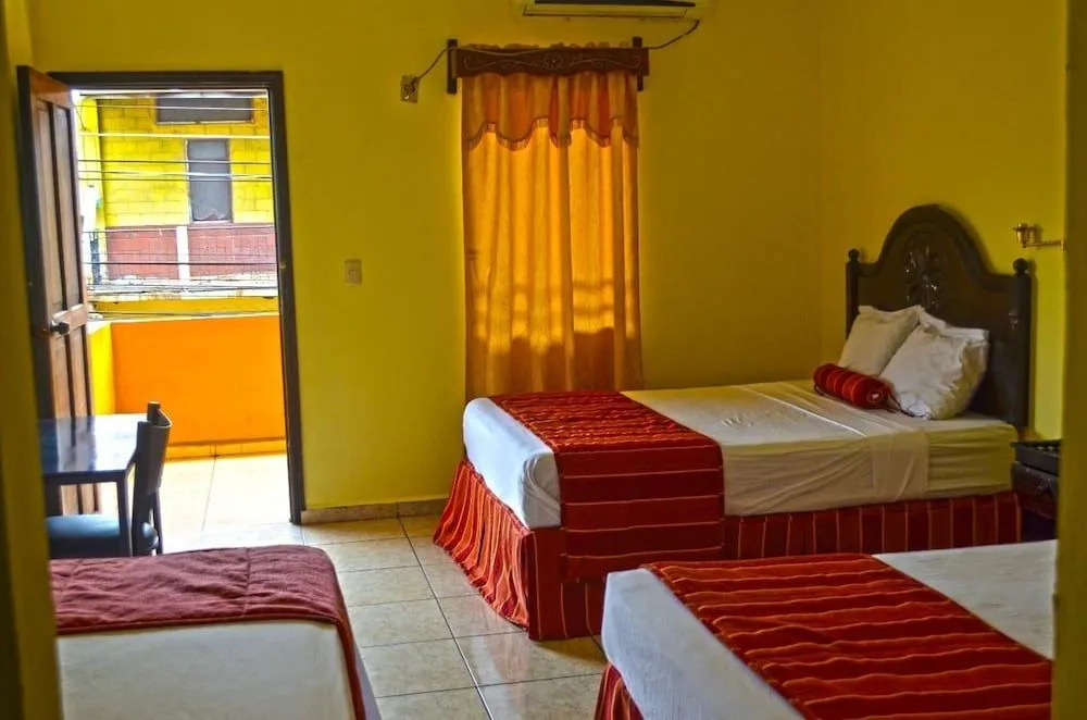 Hotel Plaza Palmero