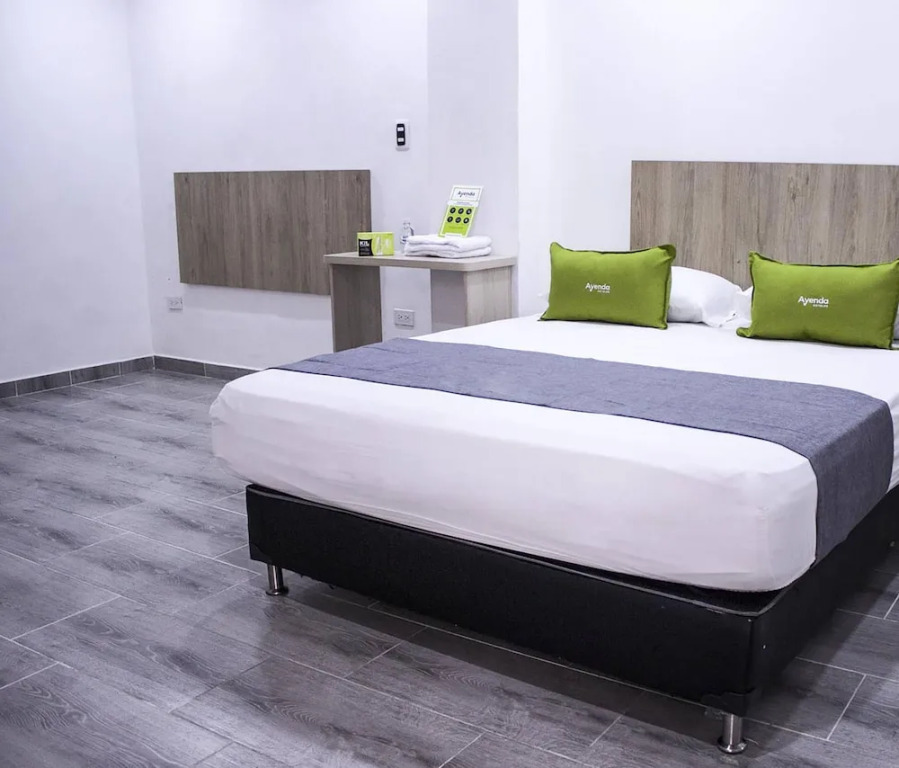 Ayenda 1242 Plaza Imperial