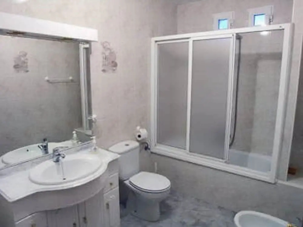 House With 3 Bedrooms in Navacepeda de Tormes, With Wonderful Mountain