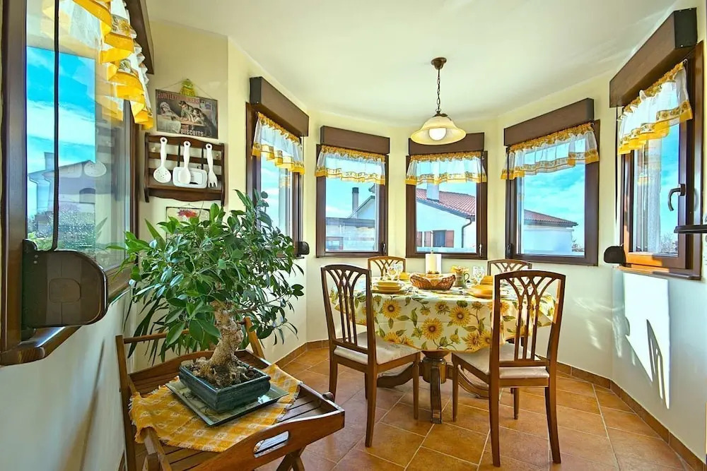 Villa Adry