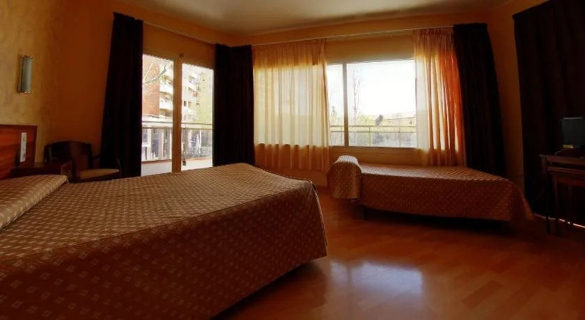 Hotel Ollé