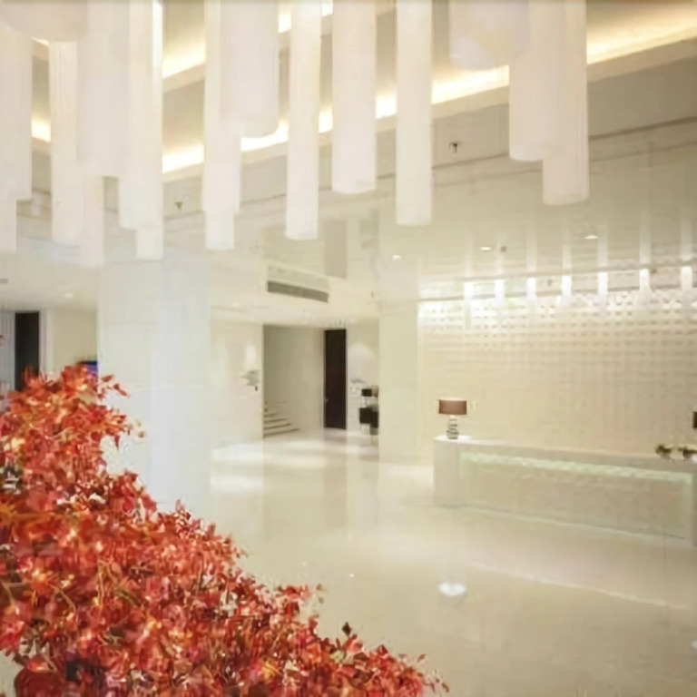 Yifeng Hotel