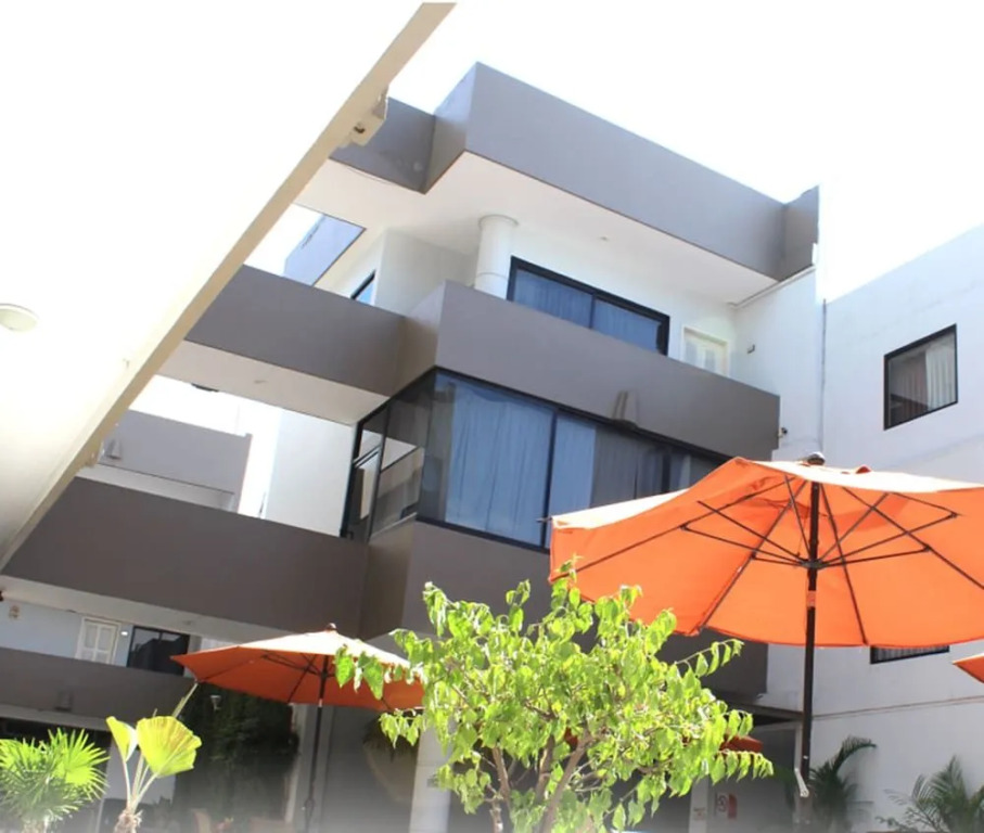 Real Avenida Hotel