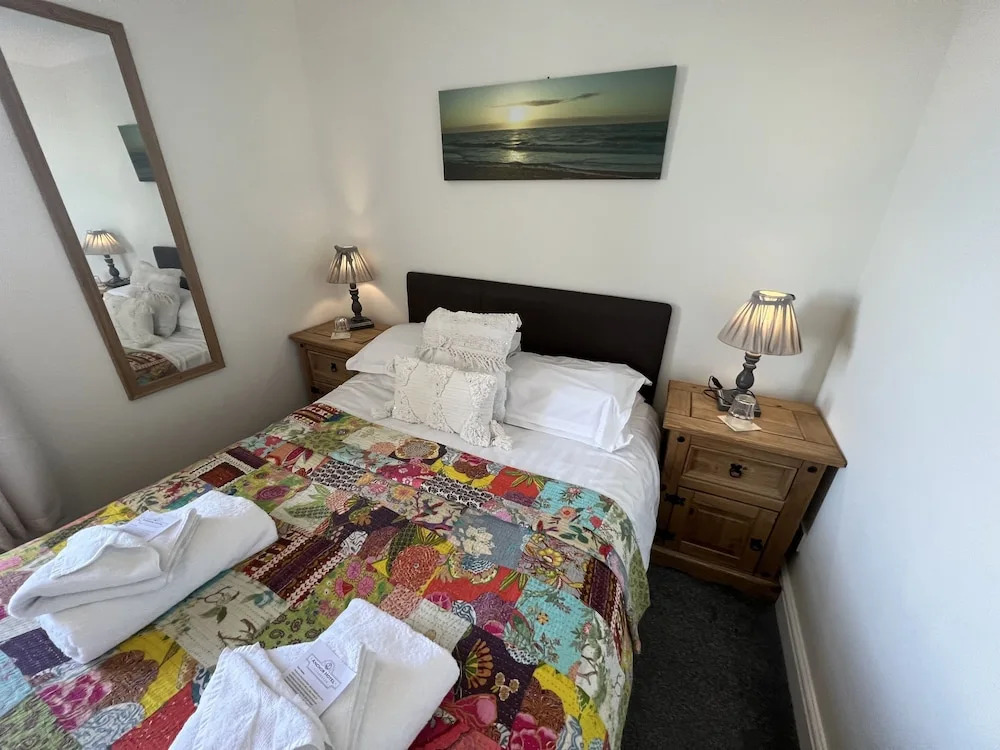Anchor Hotel