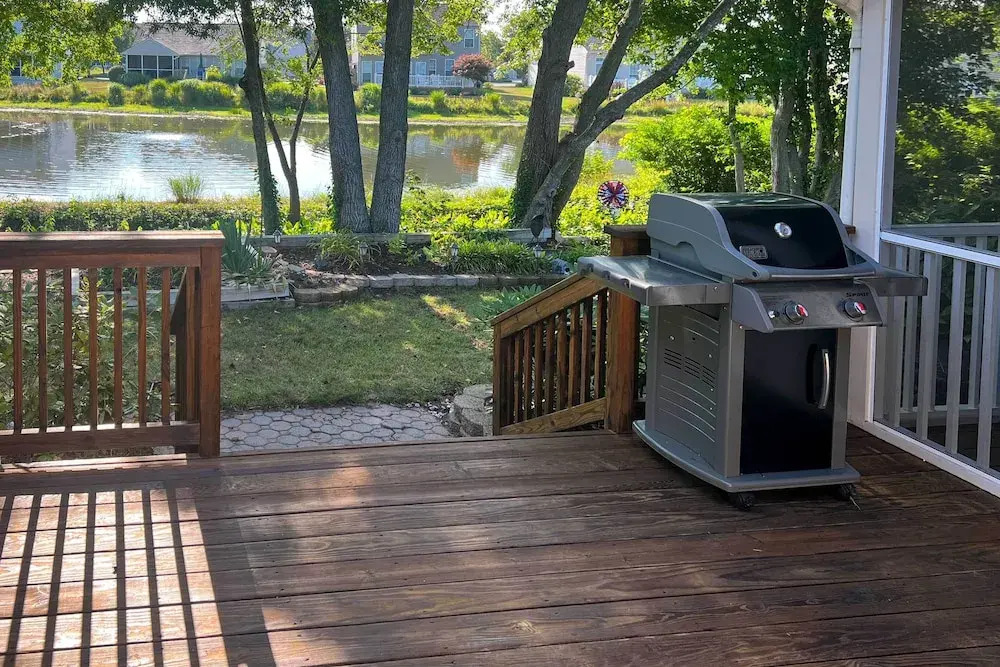 3 Mi to Bethany Beach: Gem w/ Deck & Pool Access