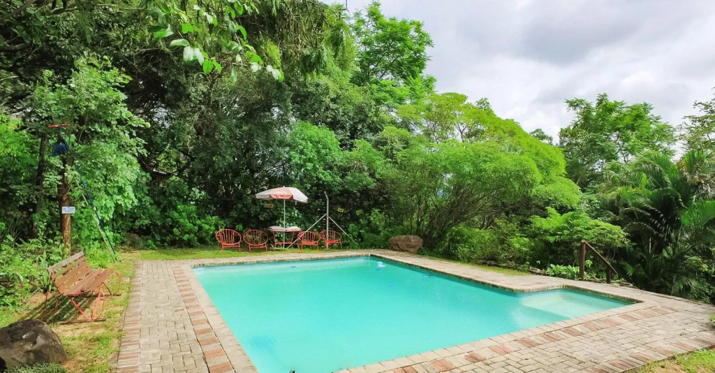 Viewpoint Lodge & Safari Tours