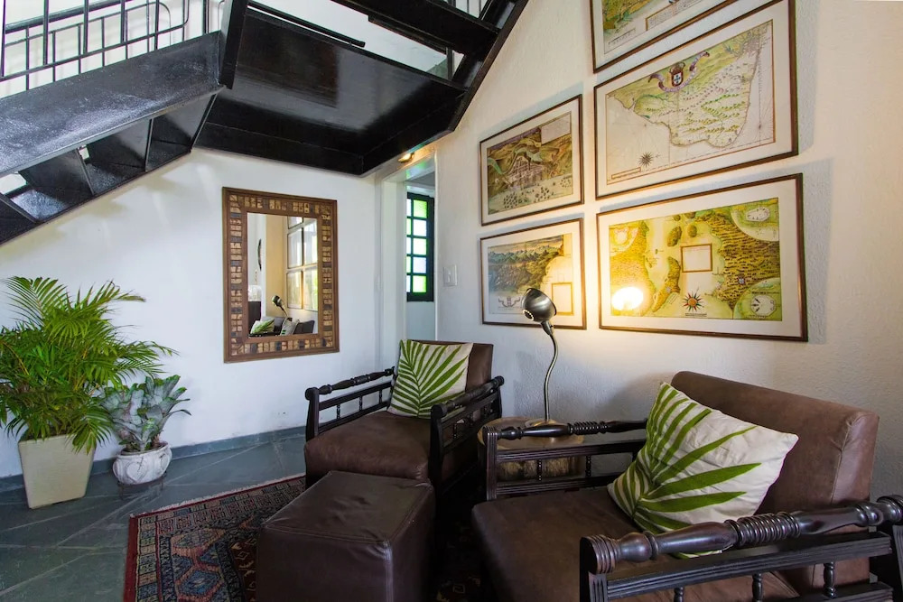 Discovery Suites Rio