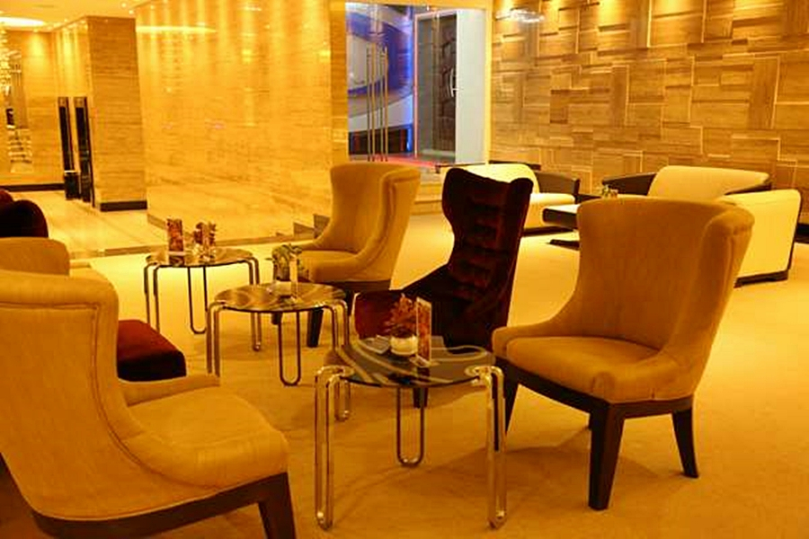 Golden Tulip Galaxy Hotel