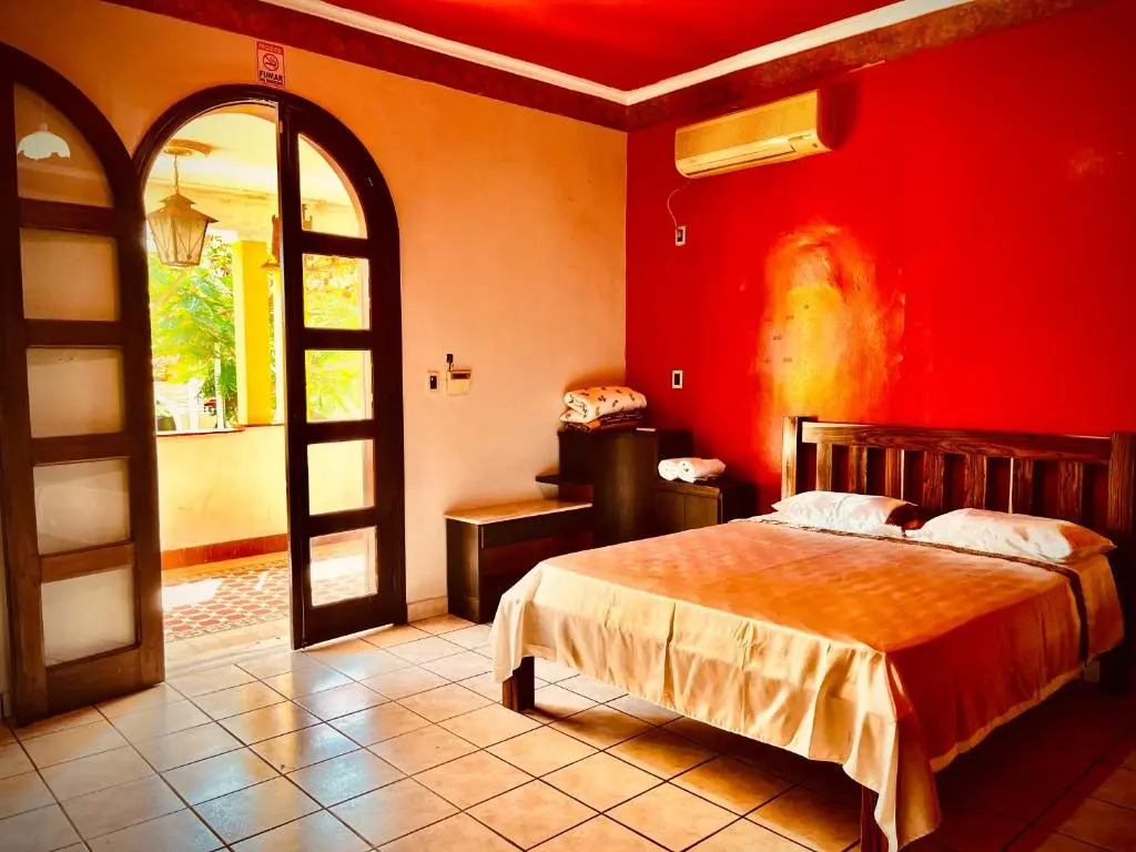 Dom Alberto Hostel