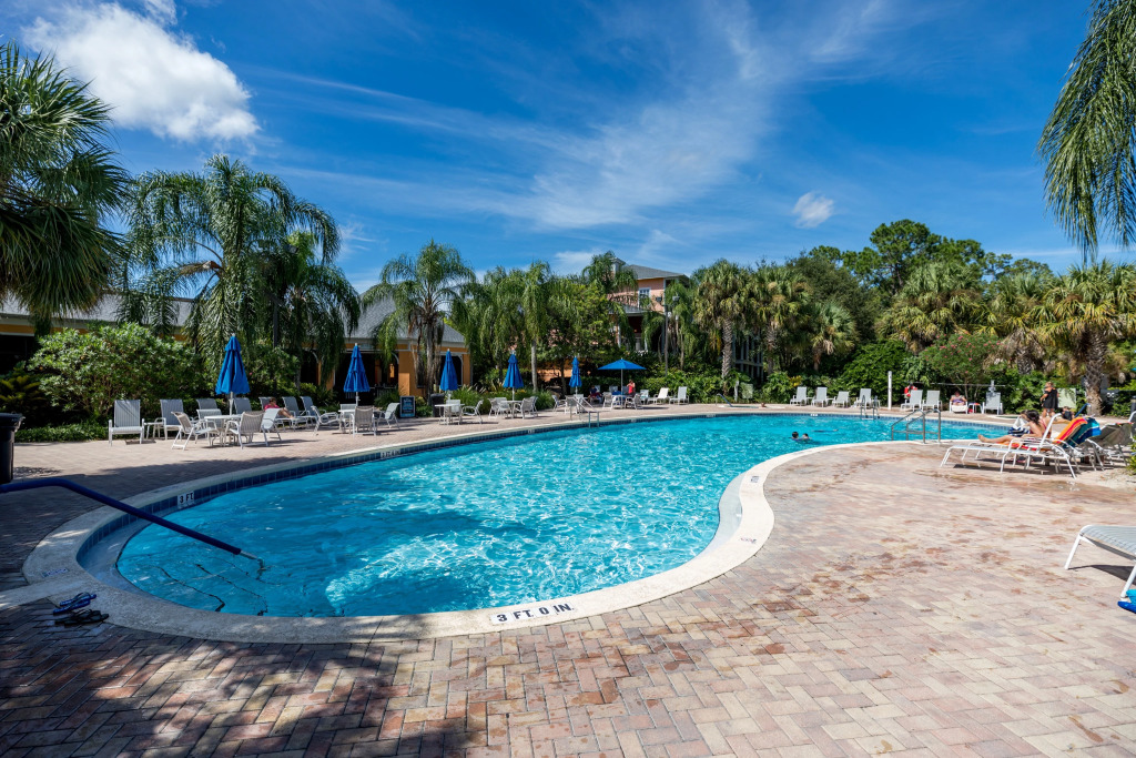 Bahama Bay- 3 bedroom Condo, 2 king beds sleeps 6, Davenport, US