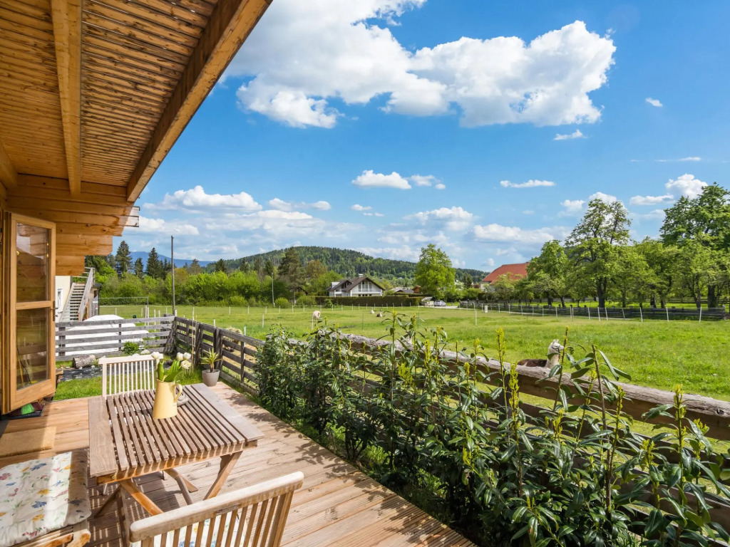Cozy Chalet In Finkenstein Am Faaker See