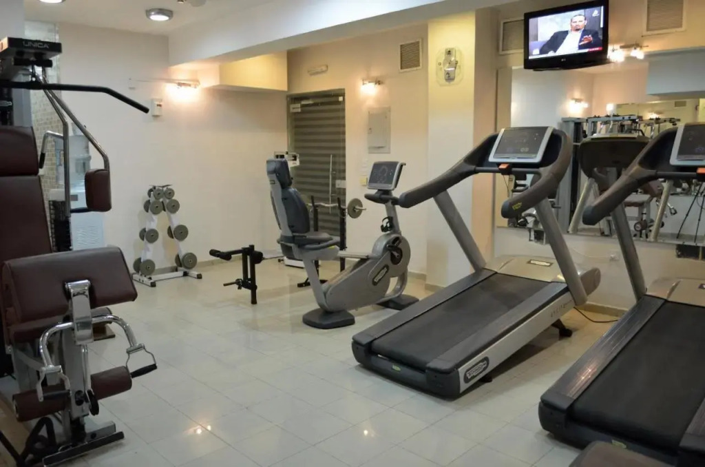 Larsa Hotel