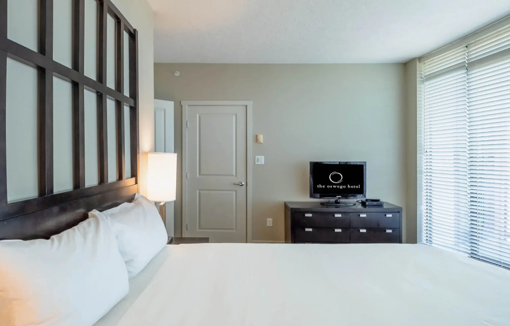 Oswego Hotel