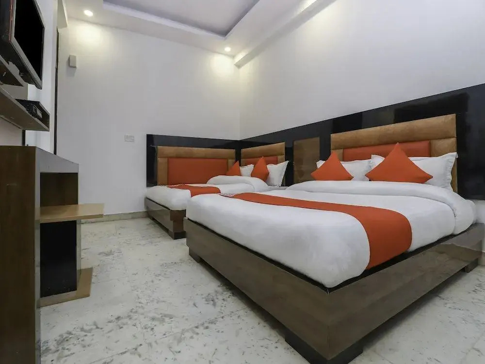 Hotel Great Shiva Dlx By OYO Rooms