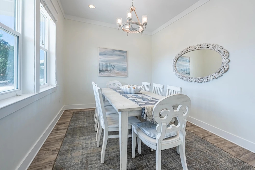Blue Dream - 100 Sandalwood Drive