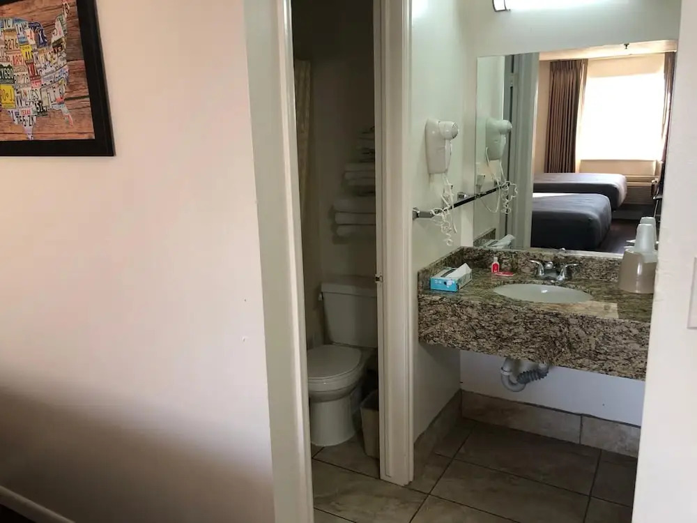 Econo Lodge