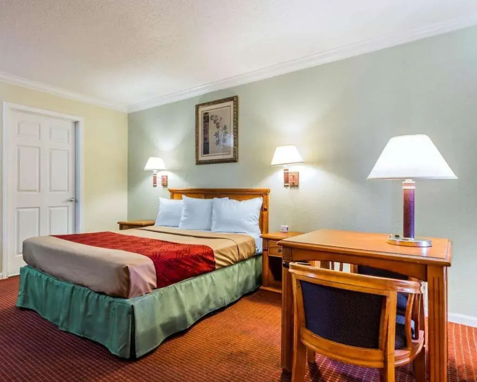 Econo Lodge