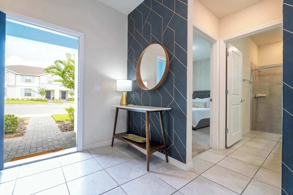 Luxury Townhouse w/ Private Pool Near Clubhouse