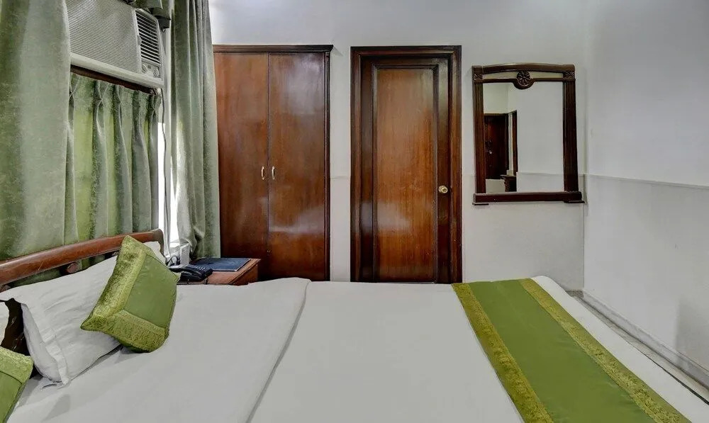 Hotel Corporate Inn