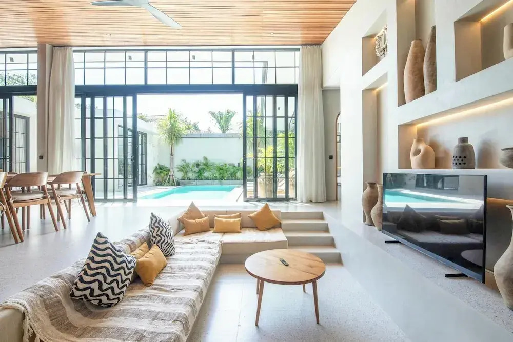 Bohemian Lush 5BR Retreat, 5 Mins to Bingin Beach