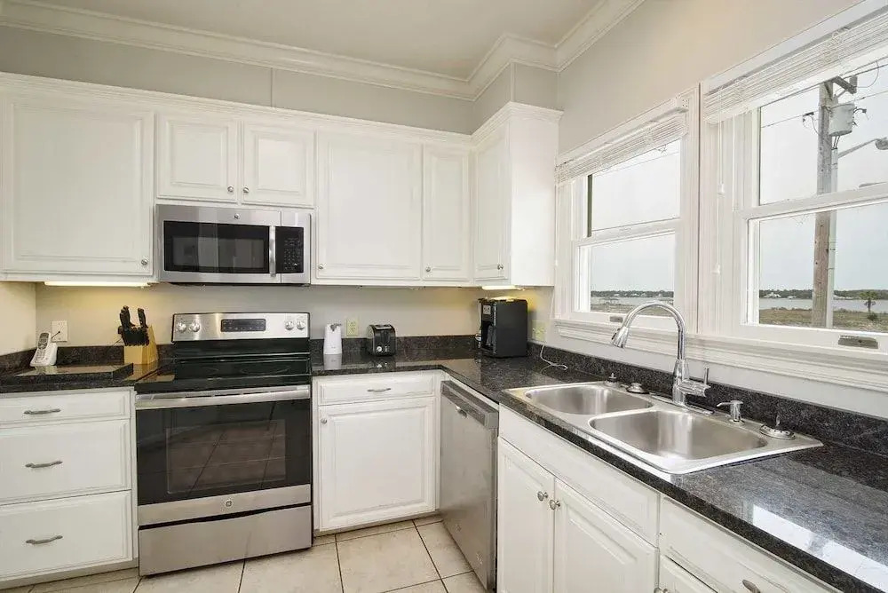 Sandy Castle Beach Home 4 Bedrooms 3 Bathrooms Home