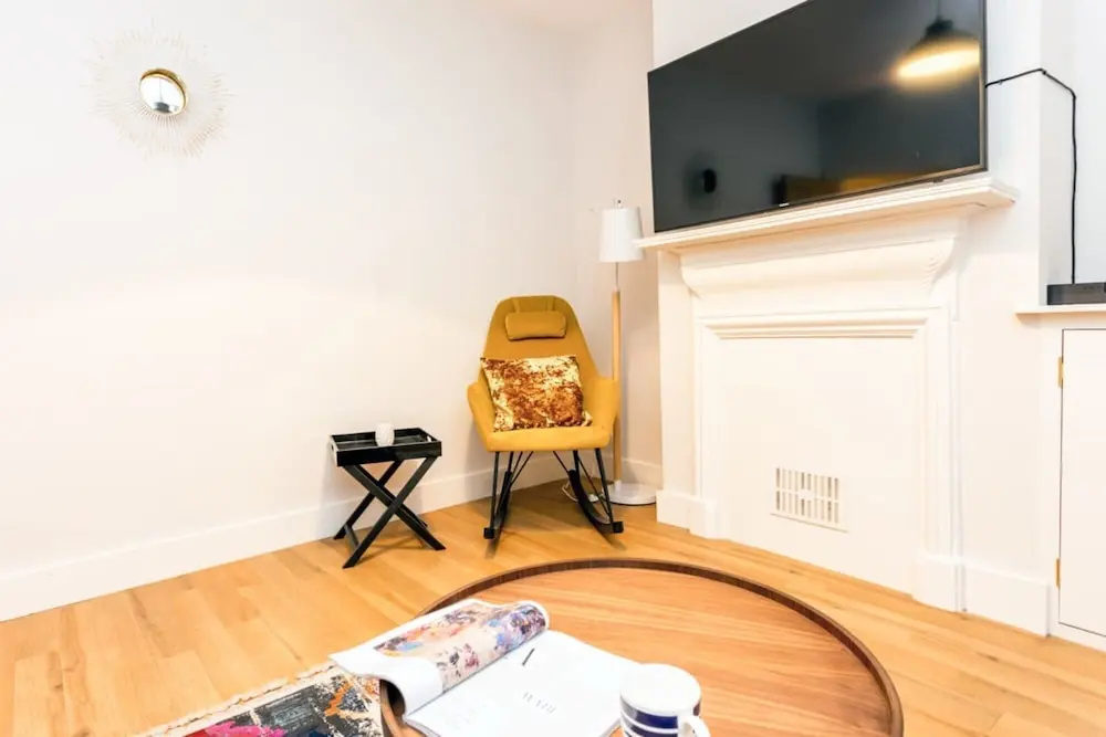 The Modern Classic Contemporary Elegant 3Bdr Home