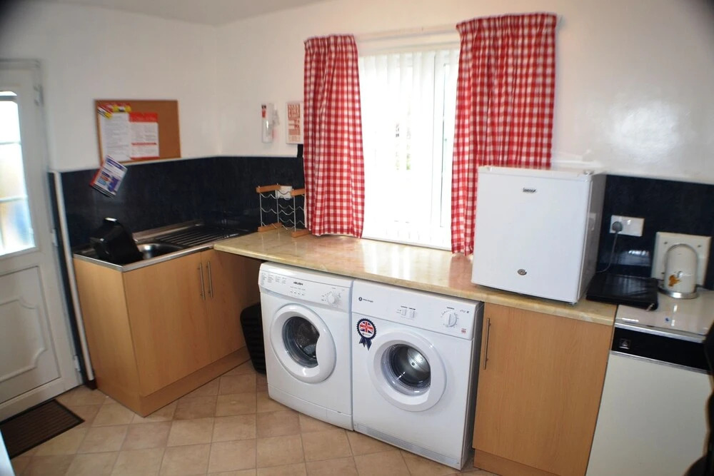 Penlon Cottage - Family Holidays Only